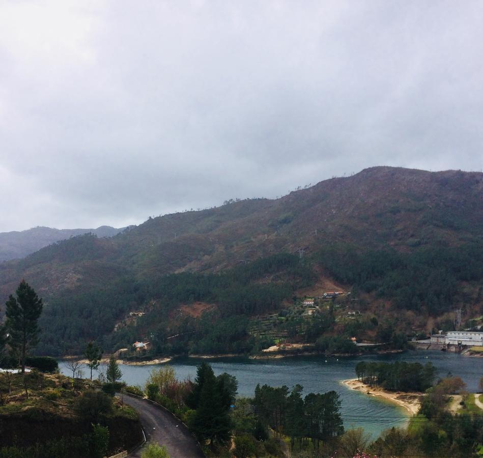 Vale De Azereiros Apartamentos เจเรส ภายนอก รูปภาพ